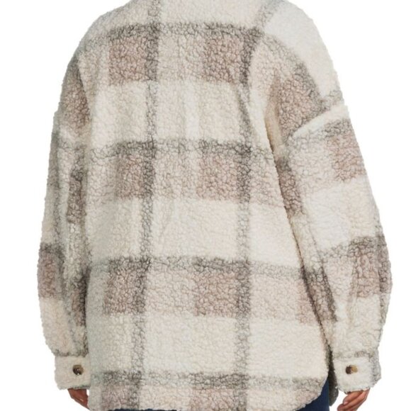 Perch by Blu Pepper Teddy Plaid Shirt Jacket - Picture 2 of 9